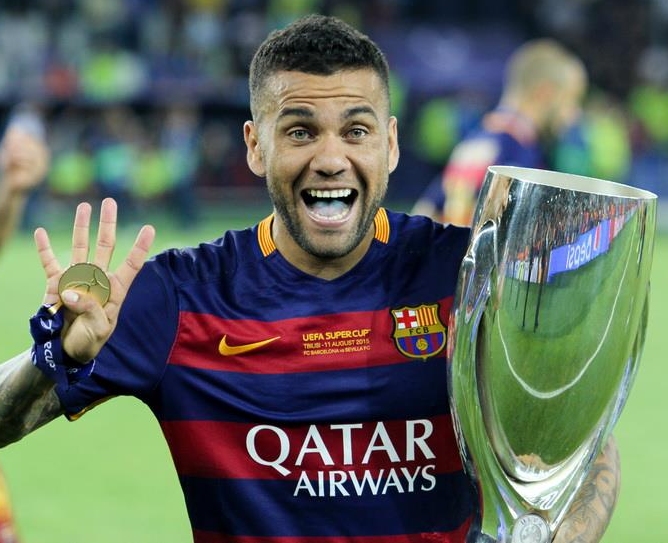 Close view of Dani Alves in Barcelona colours during the 2015 UEFA Super Cup