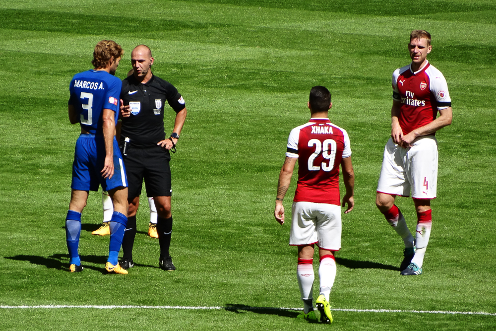 Per Mertesacker playing for Arsenal against Chelsea